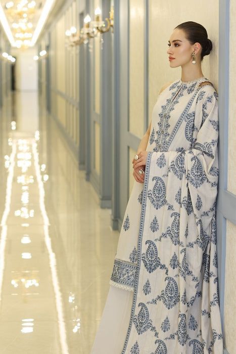 Bareeze Winter-3Pc | Code 5027