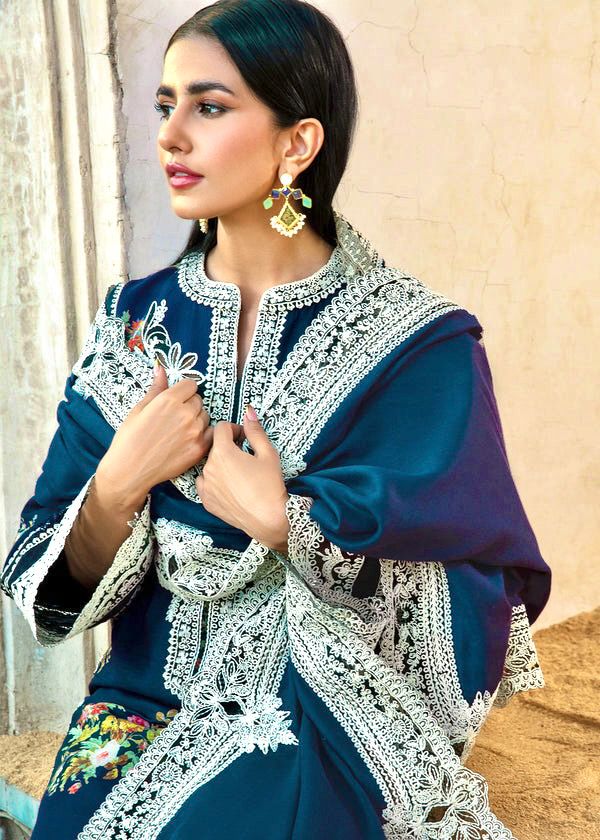 Crimson Winter 3PC | CODE 7201